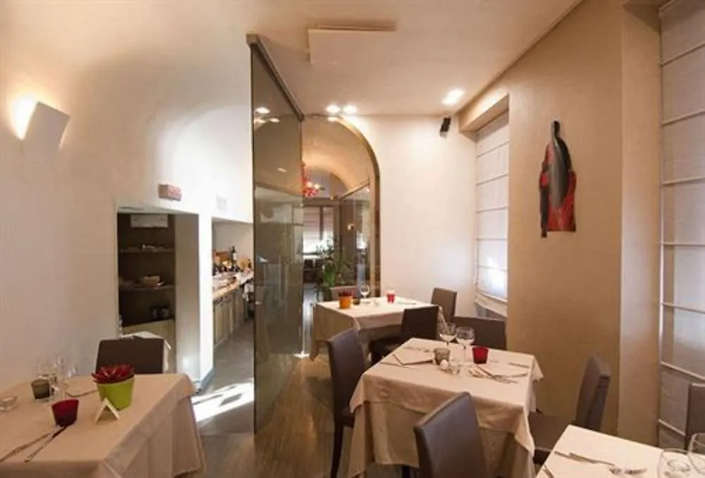 מילאנו Hotel Sempione 3*,  איטליה