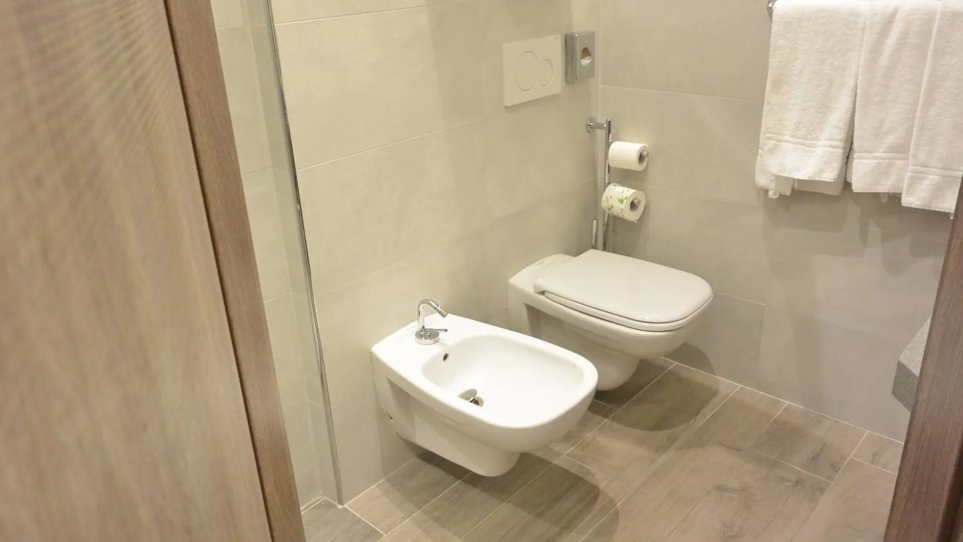 מילאנו Hotel Sempione 3*,