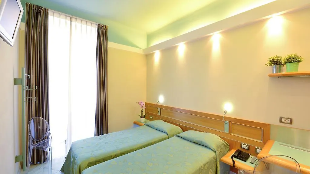 מילאנו Hotel Sempione 3*,  איטליה