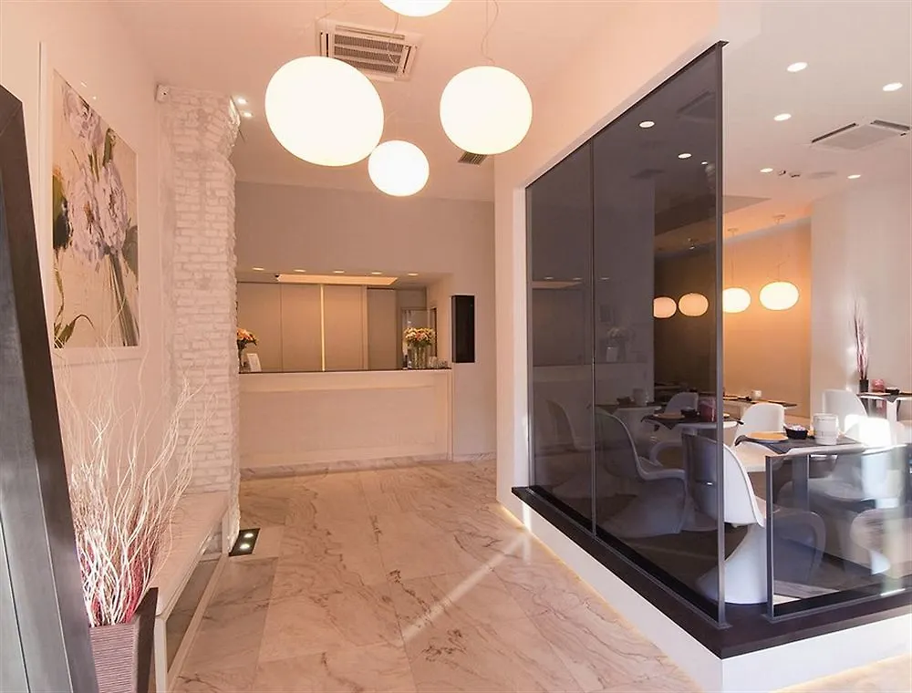 מילאנו Hotel Sempione 3*,  איטליה