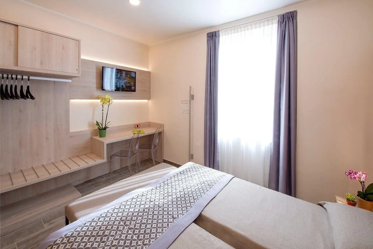 Hotel Sempione Milan 3*,  Italie